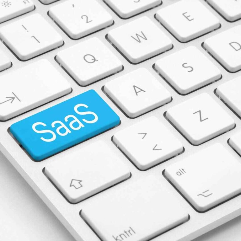 Traditional Software vs SaaS Discover the Key Differences, Pros and Cons featured image